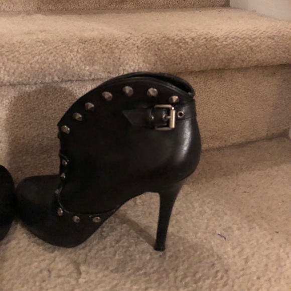 BCBG Generations studded bootie - Picture 2 of 6